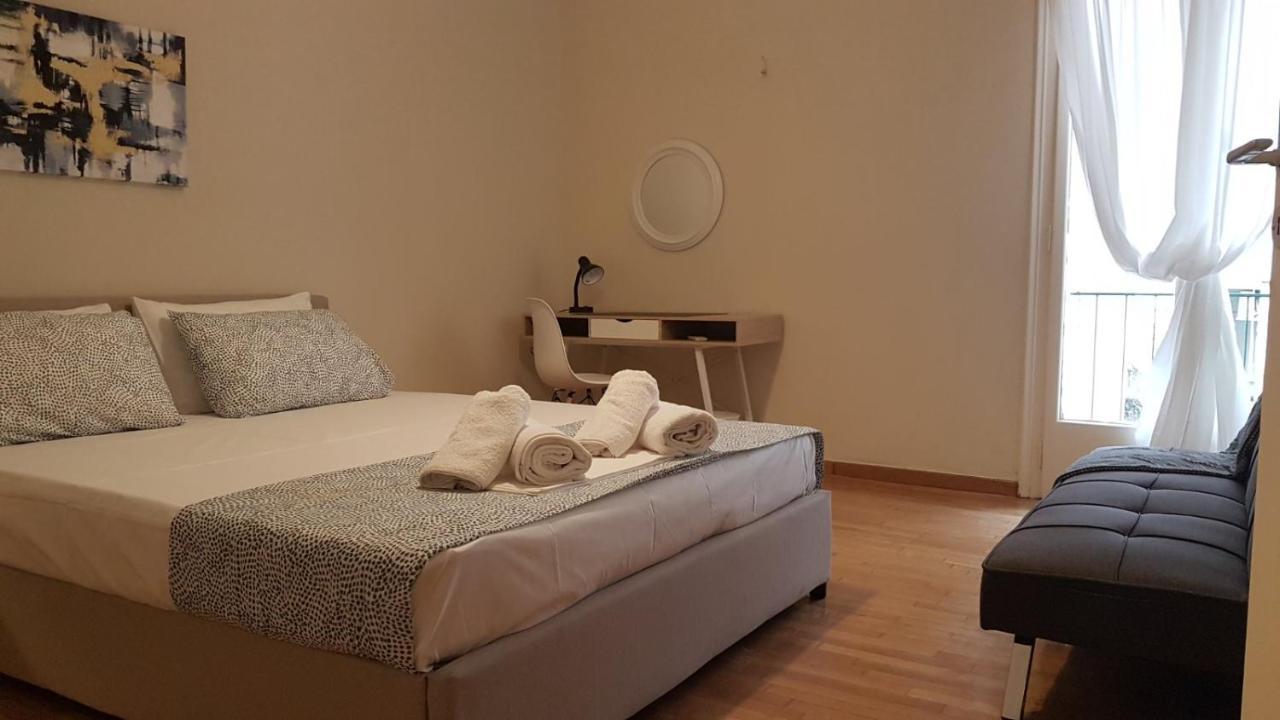 Apartamento Begonia-Athens Center, 6 Bd, 2,5 Bath Exterior foto